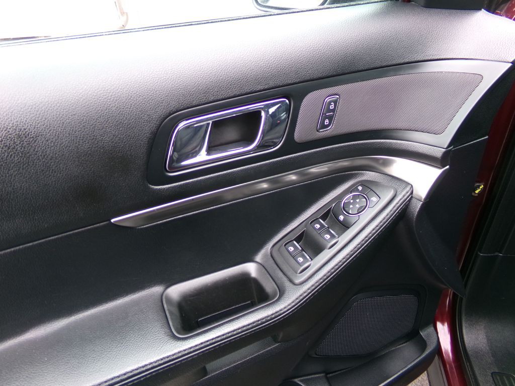 2019 Ford Explorer Image 11