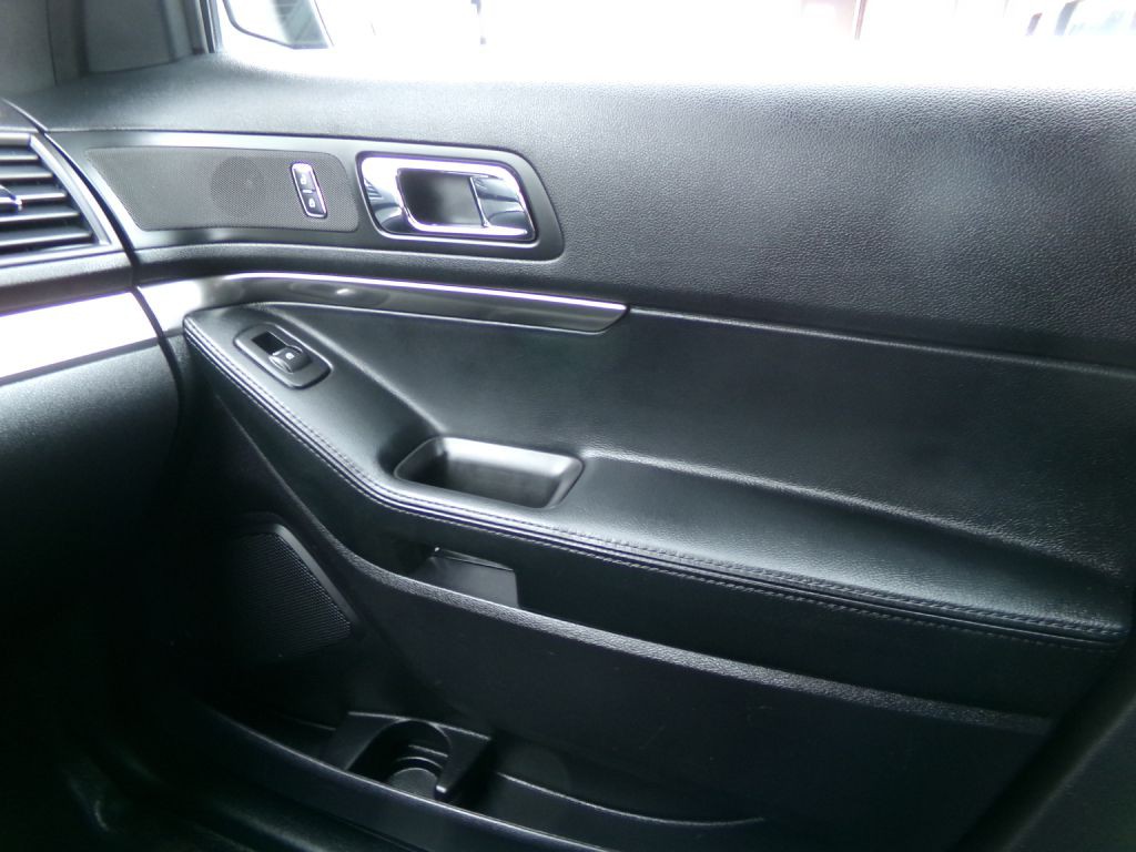 2019 Ford Explorer Image 17