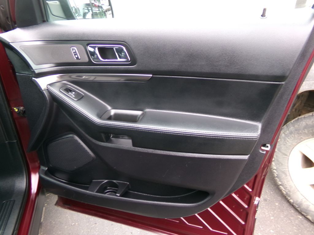 2019 Ford Explorer Image 28