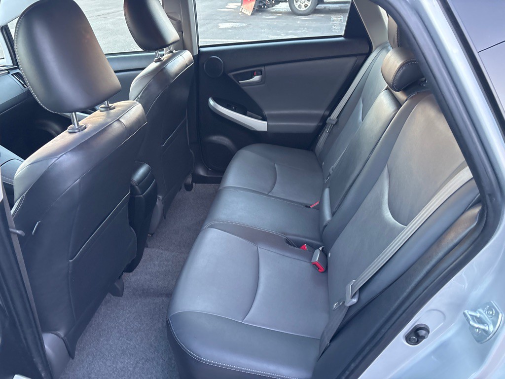 2015 Toyota Prius Image 23