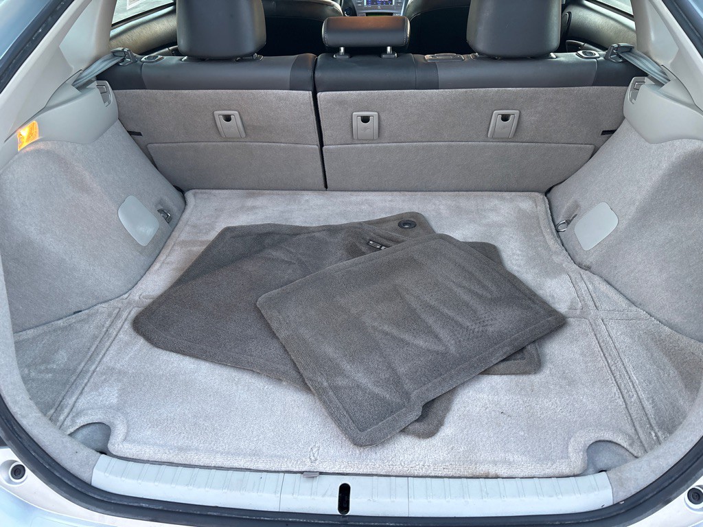 2015 Toyota Prius Image 24