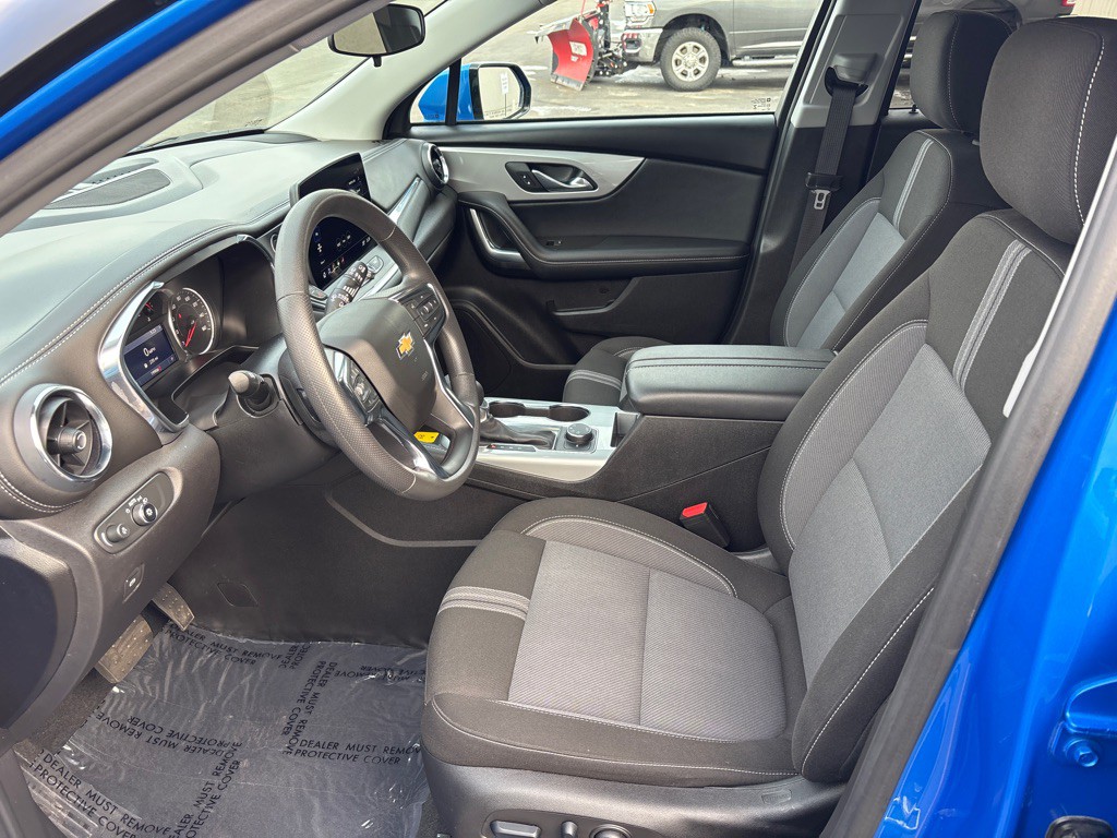 2025 Chevrolet Blazer Image 12