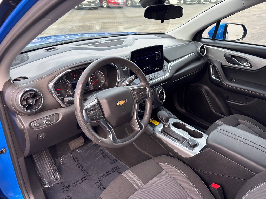 2025 Chevrolet Blazer Image 13