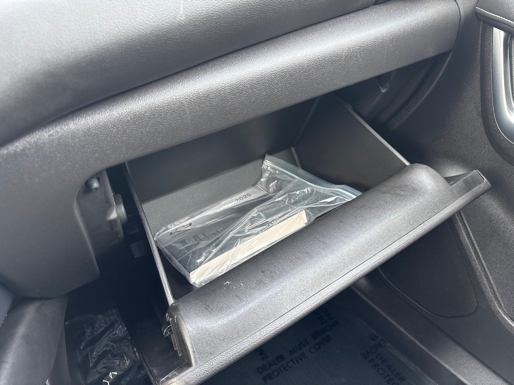 2025 Chevrolet Blazer Image 32