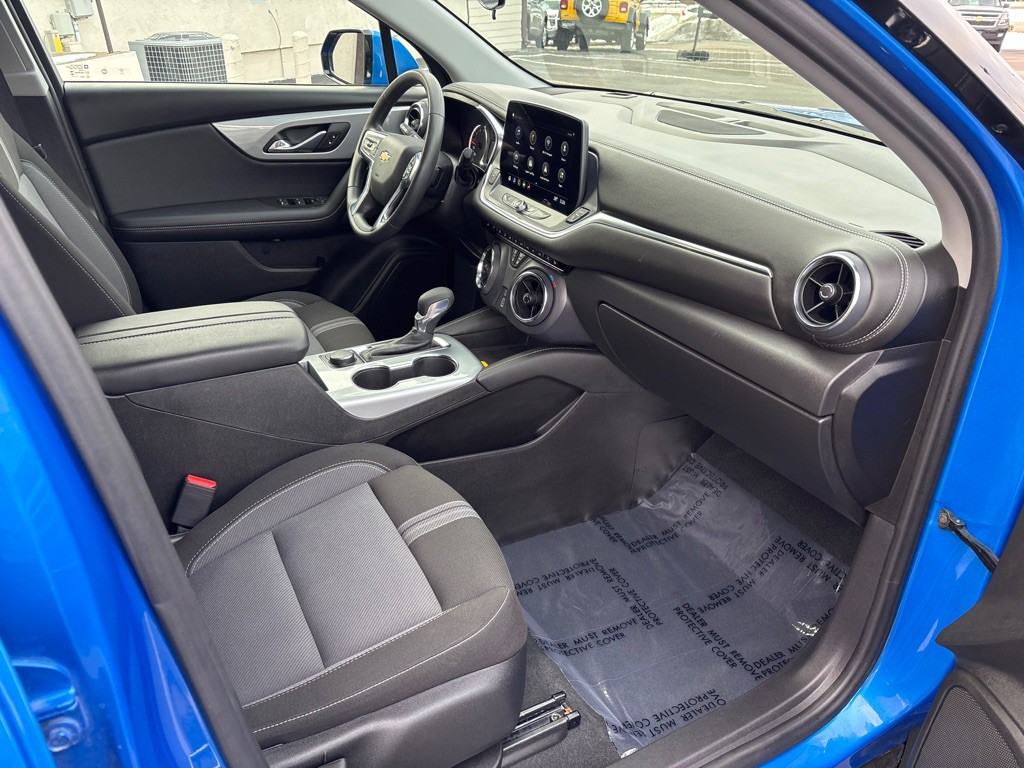 2025 Chevrolet Blazer Image 39