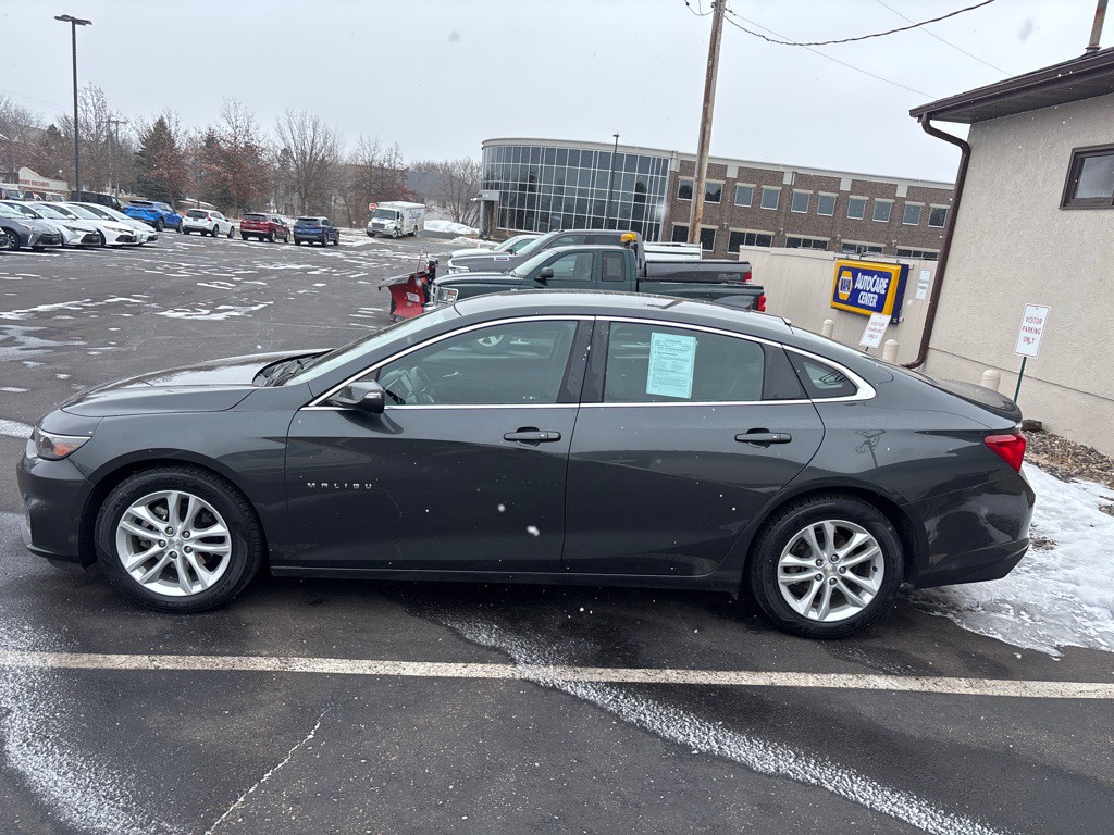 2018 Chevrolet Malibu Image 6