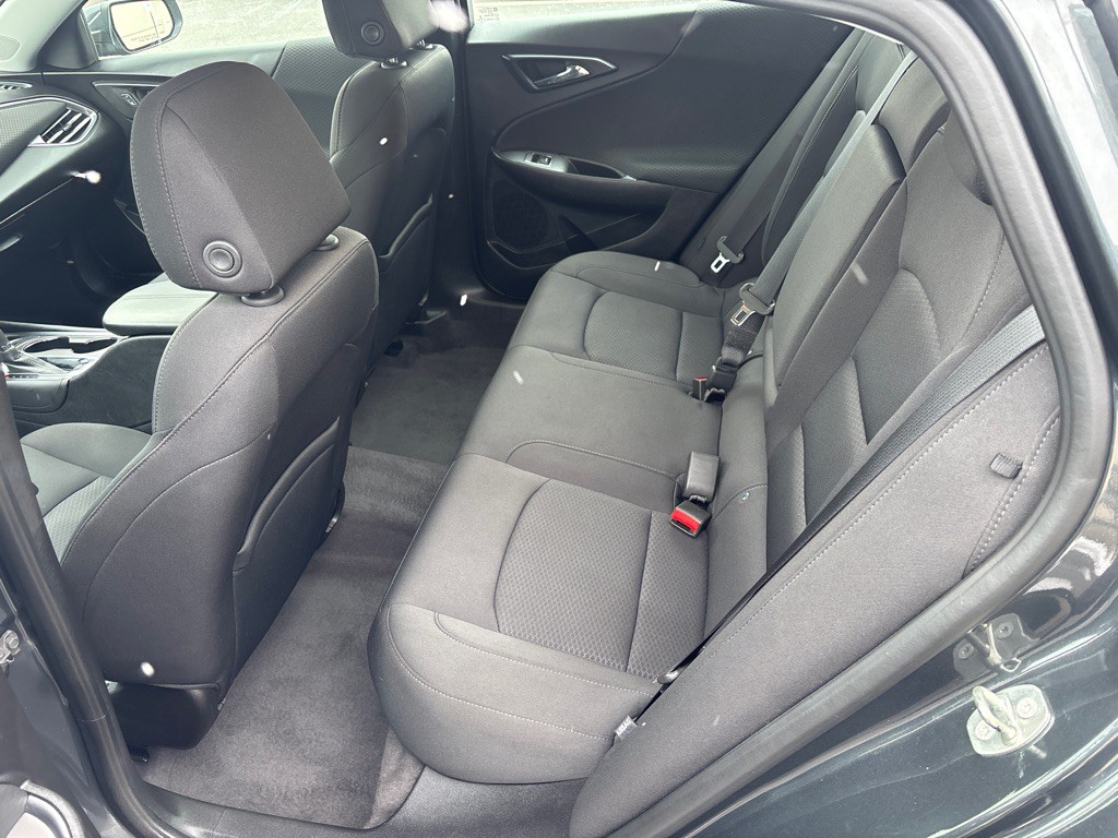 2018 Chevrolet Malibu Image 30