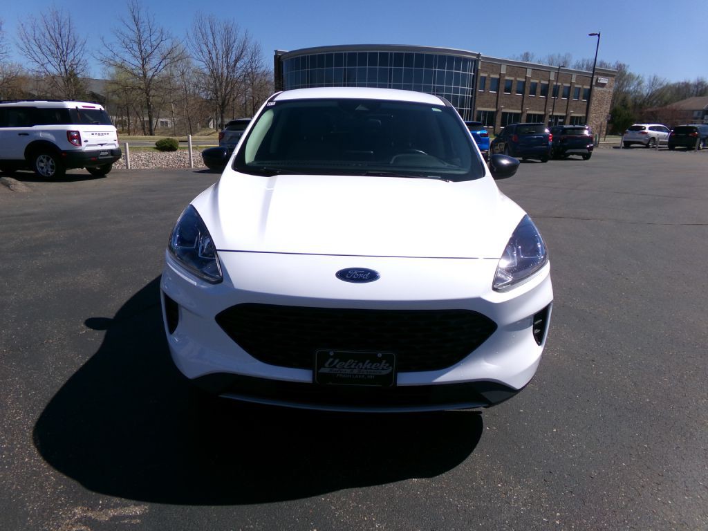 2020 Ford Escape Image 2