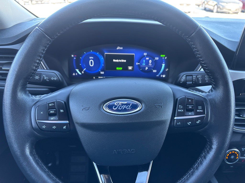 2020 Ford Escape Image 16