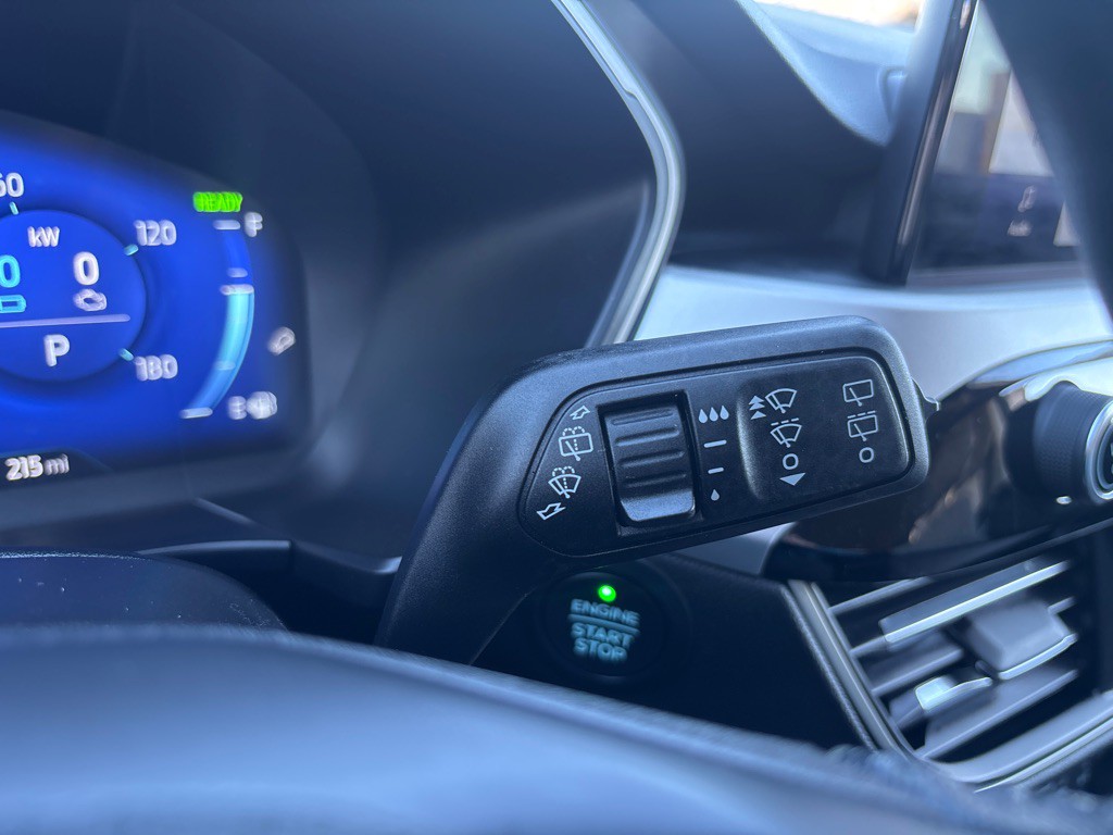 2020 Ford Escape Image 20
