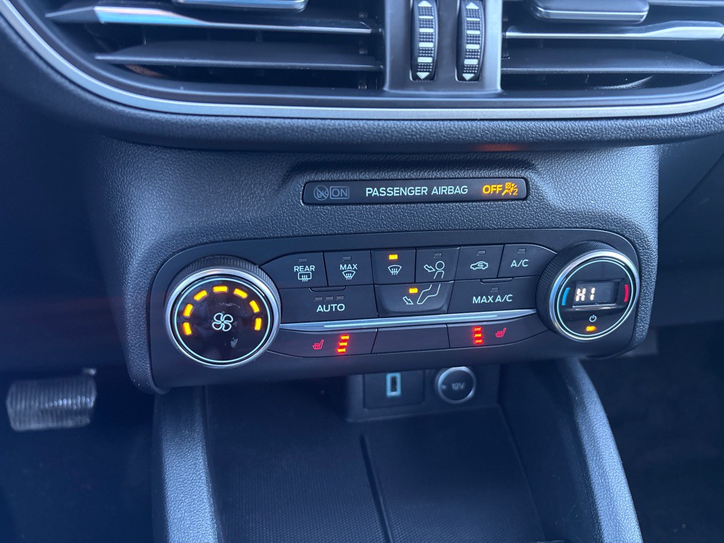 2020 Ford Escape Image 27