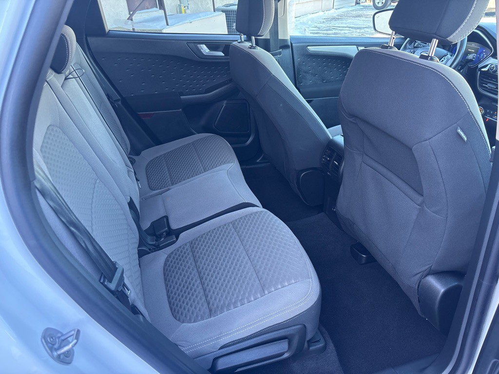 2020 Ford Escape Image 35