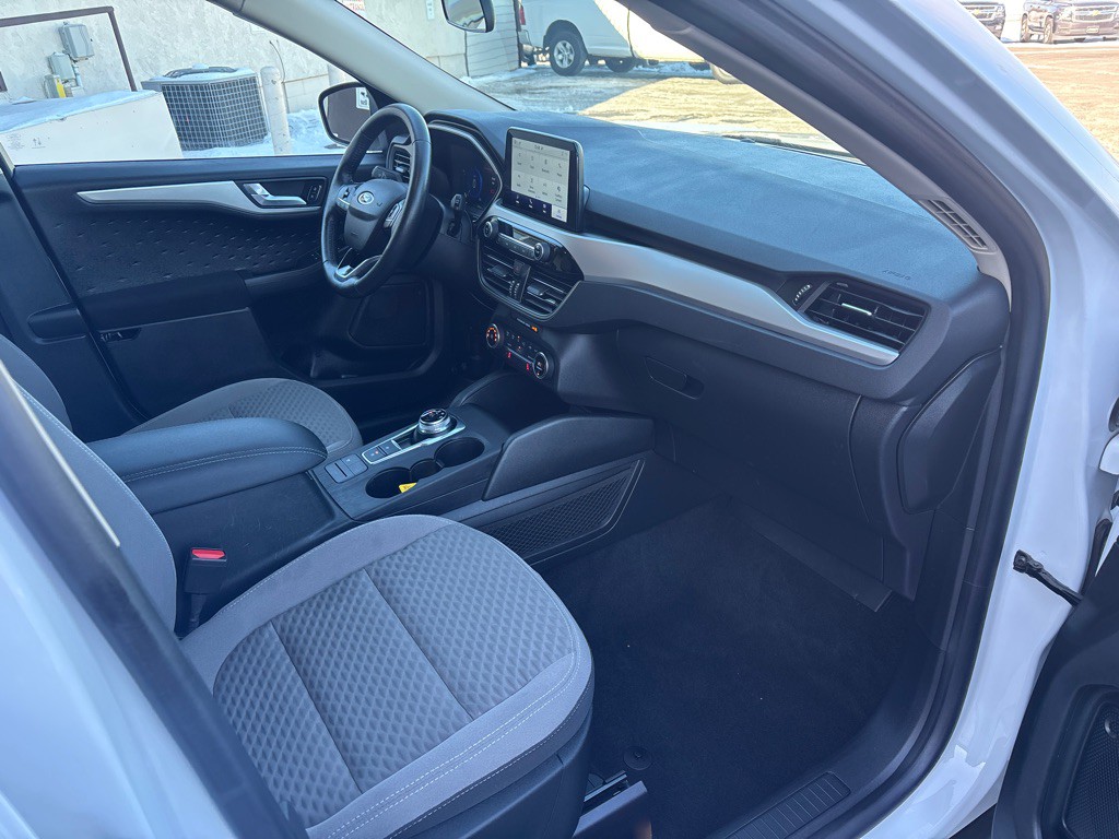 2020 Ford Escape Image 37