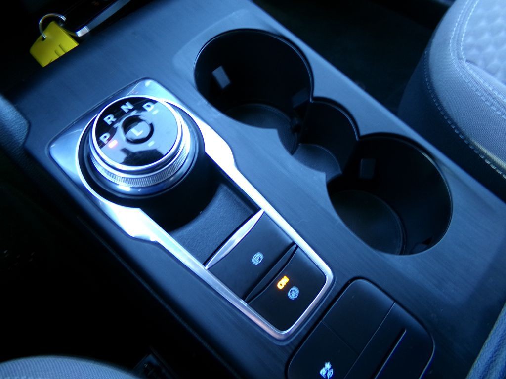 2020 Ford Escape Image 50