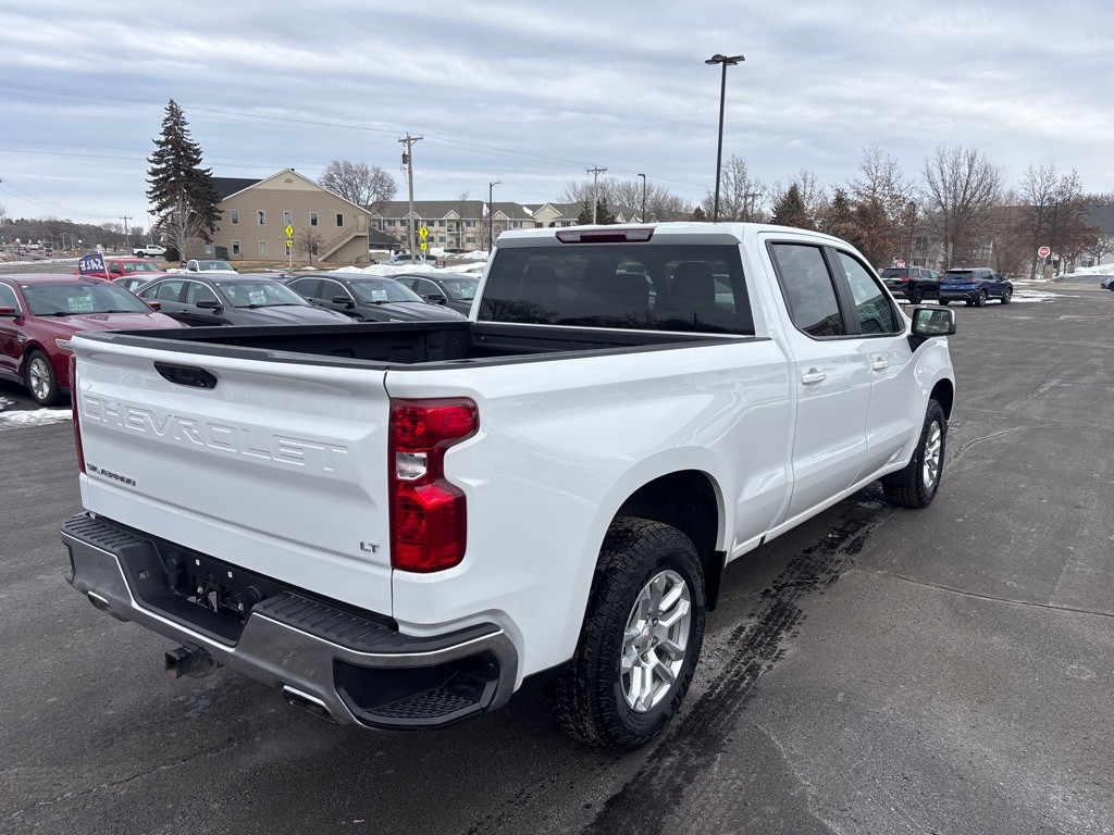 2024 Chevrolet Silverado 1500 Image 3