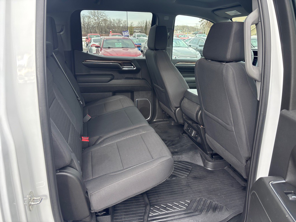2024 Chevrolet Silverado 1500 Image 36