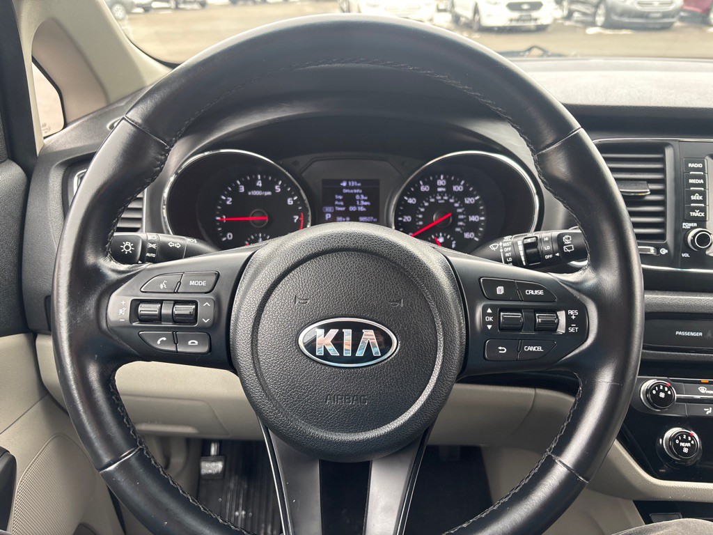 2020 Kia Sedona Image 15