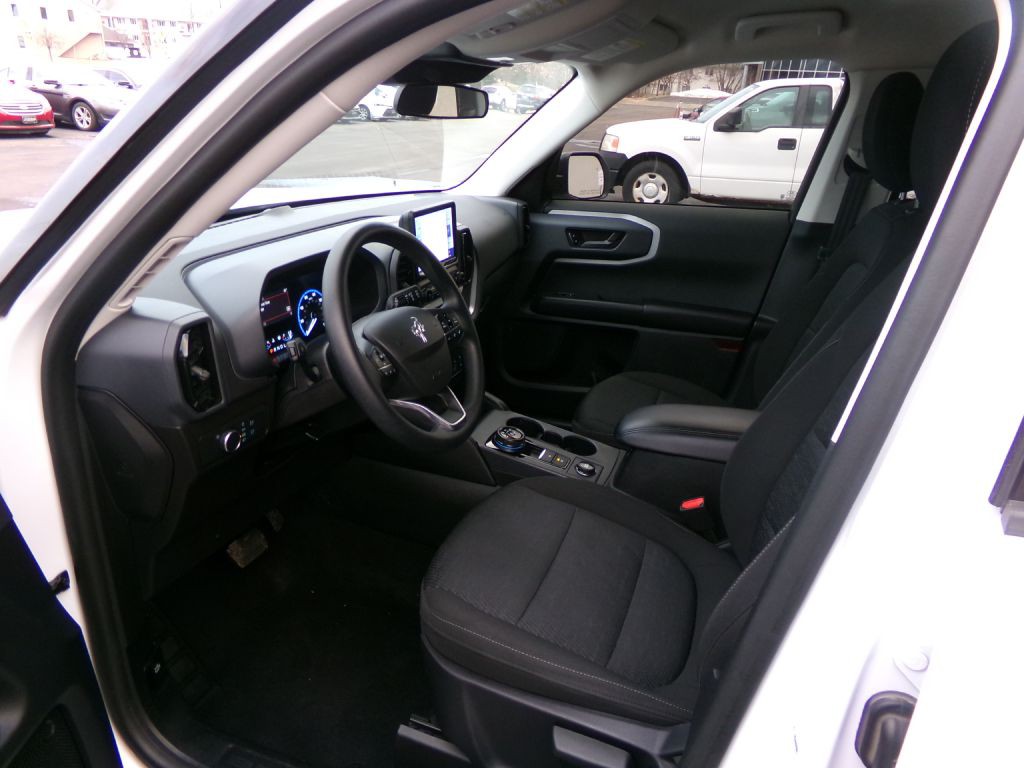 2022 Ford Bronco Image 11