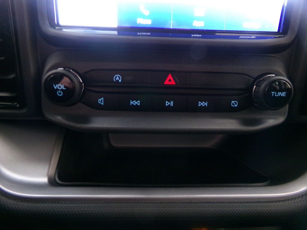 2022 Ford Bronco Image 18