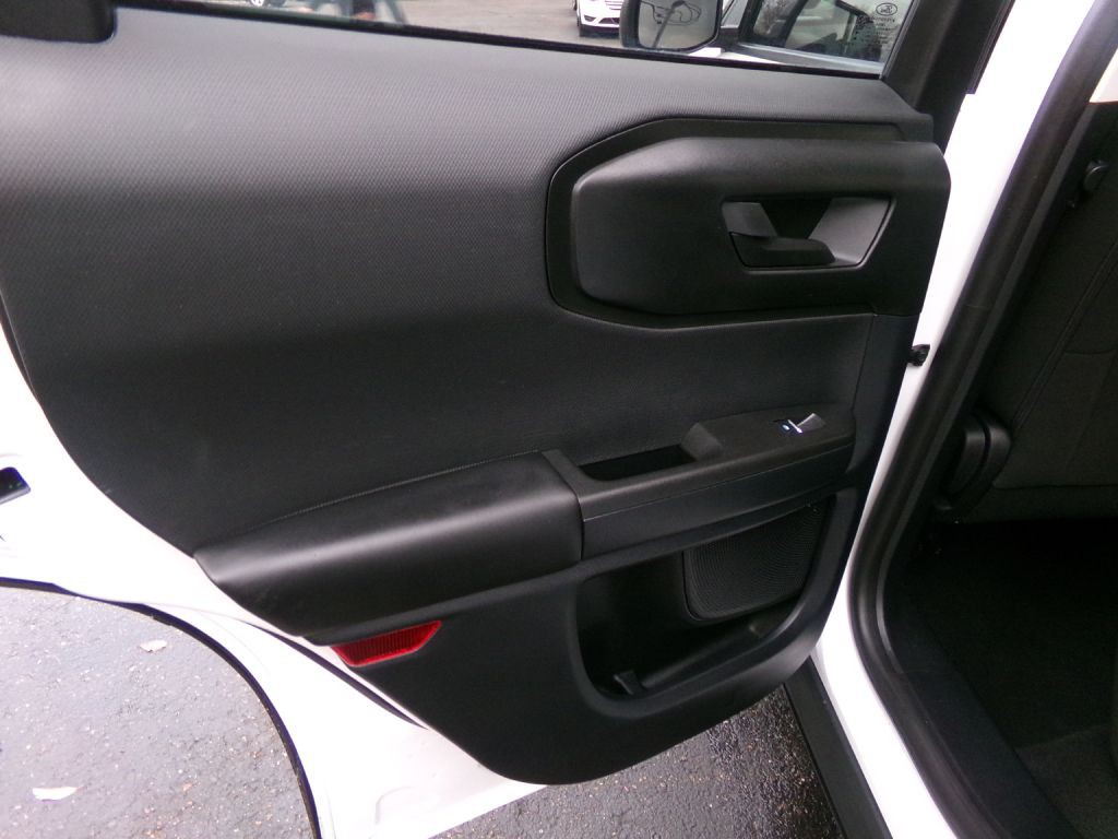 2022 Ford Bronco Image 25