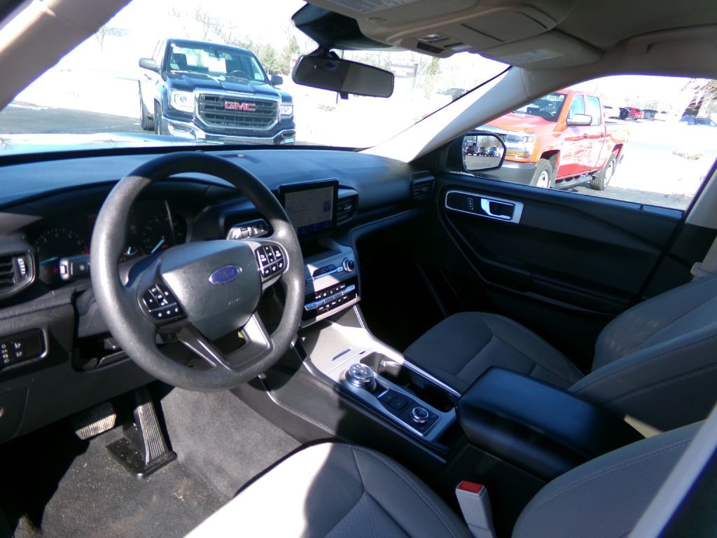 2023 Ford Explorer Image 12