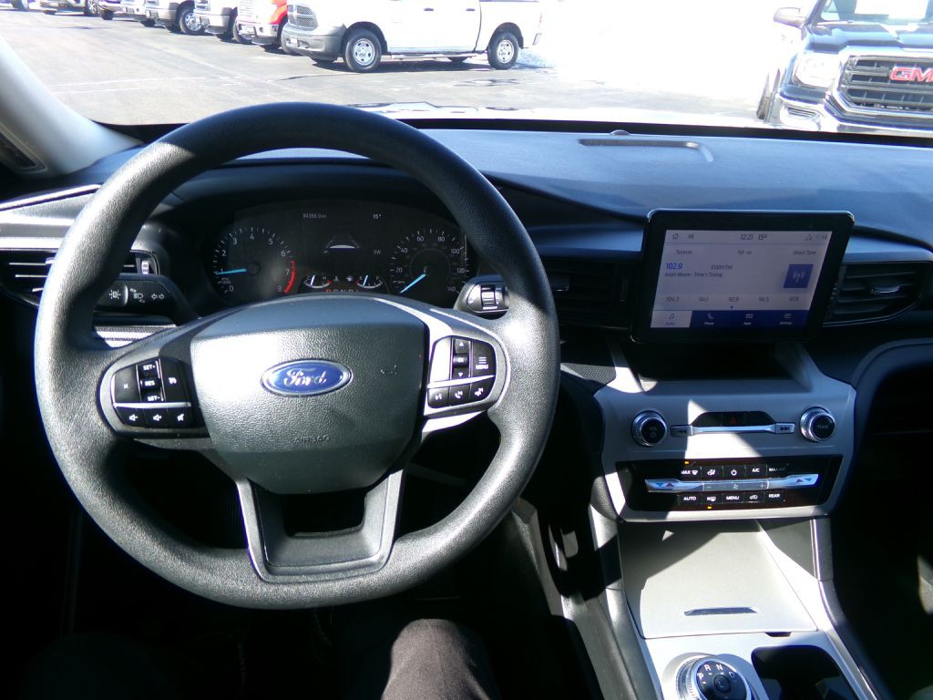 2023 Ford Explorer Image 13