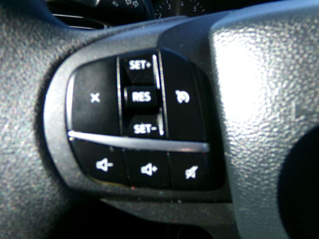 2023 Ford Explorer Image 14