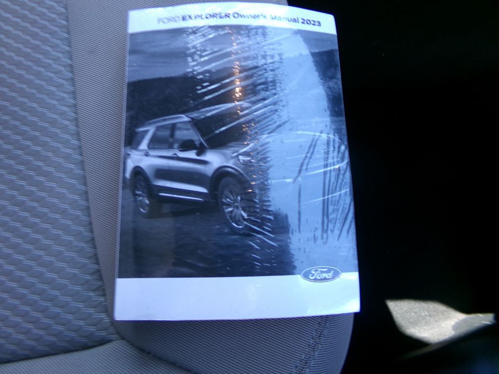2023 Ford Explorer Image 39