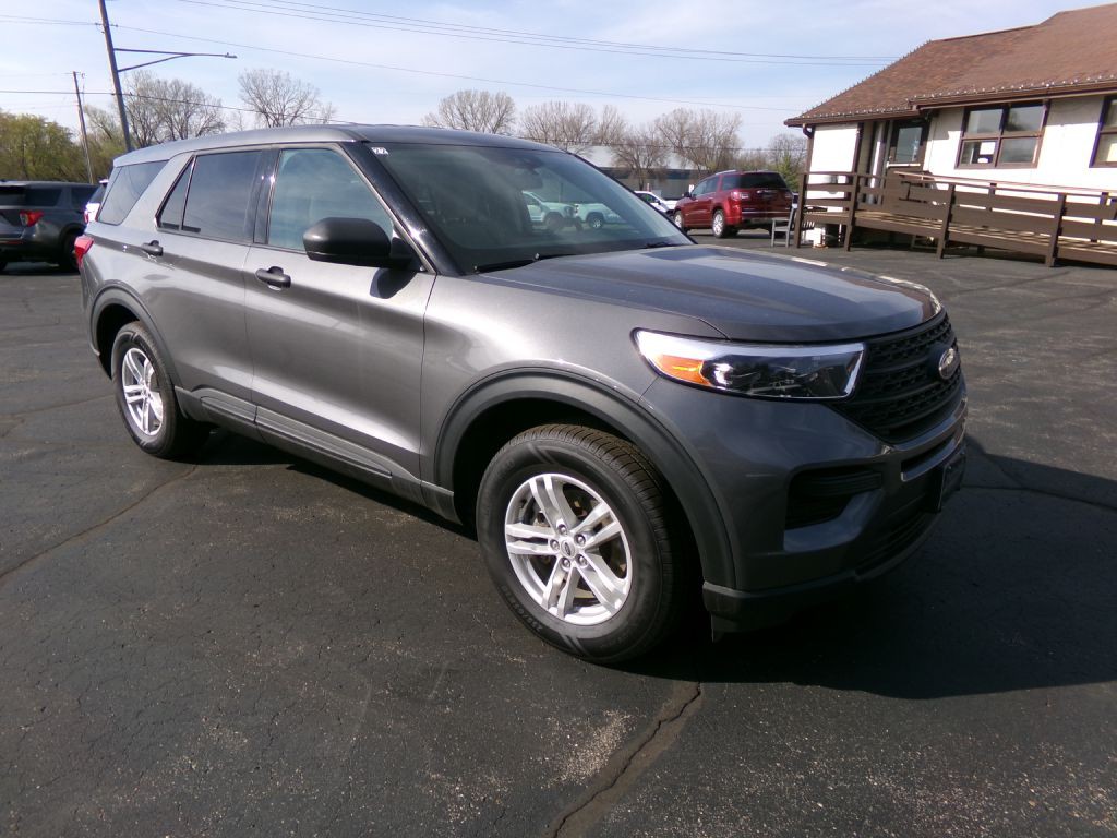 2023 Ford Explorer Image 1