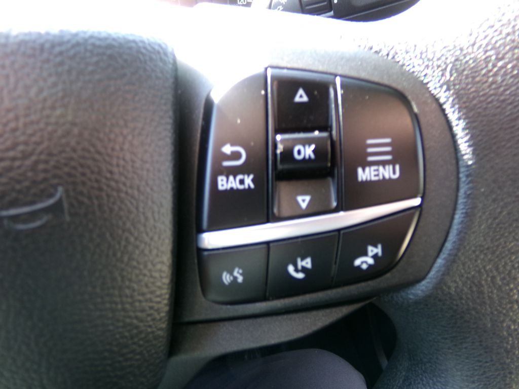 2023 Ford Explorer Image 17