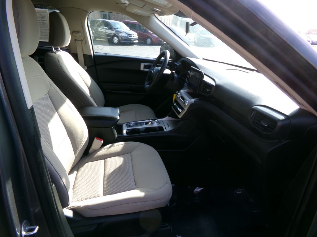 2023 Ford Explorer Image 40