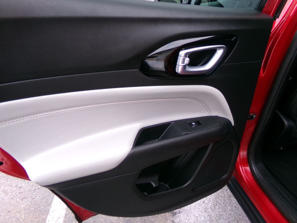 2025 Jeep Compass Image 29