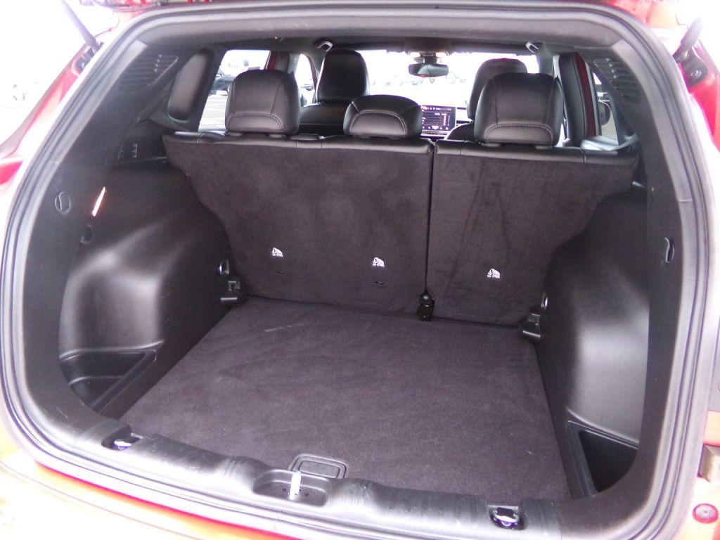 2025 Jeep Compass Image 37