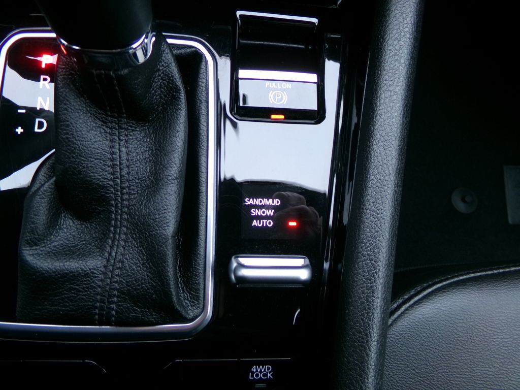 2025 Jeep Compass Image 24