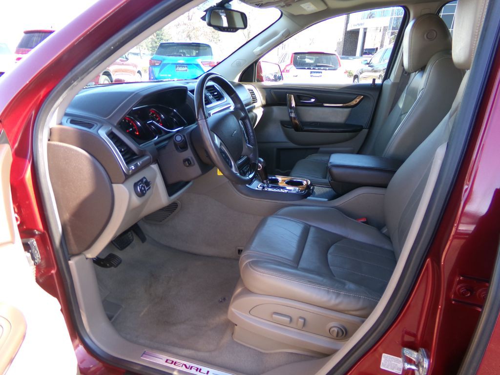 2015 GMC Acadia Image 13