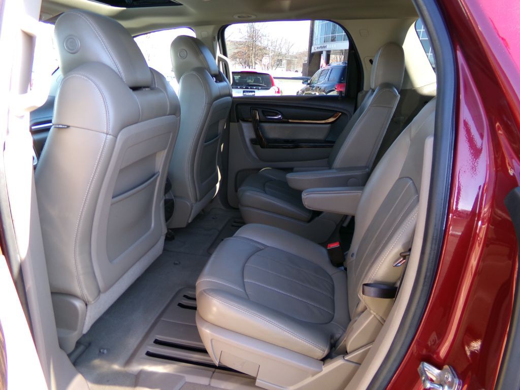 2015 GMC Acadia Image 33