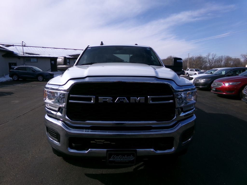 2023 RAM 2500 Image 5
