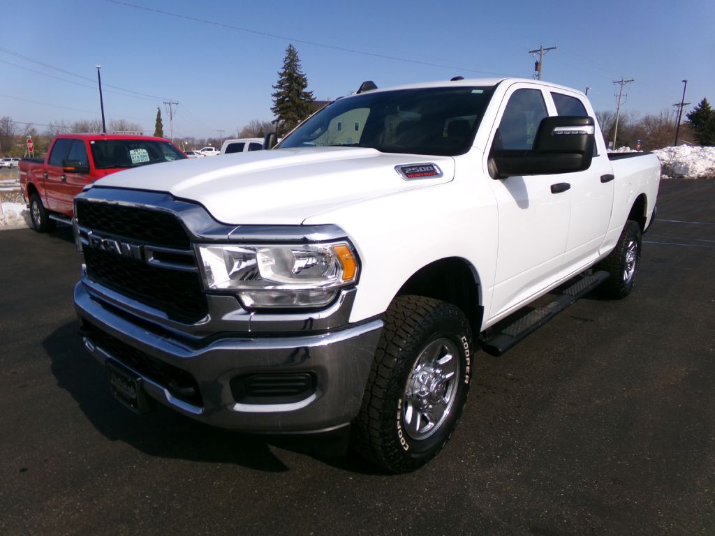 2023 RAM 2500 Image 6