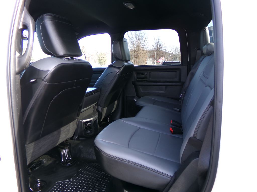 2023 RAM 2500 Image 29