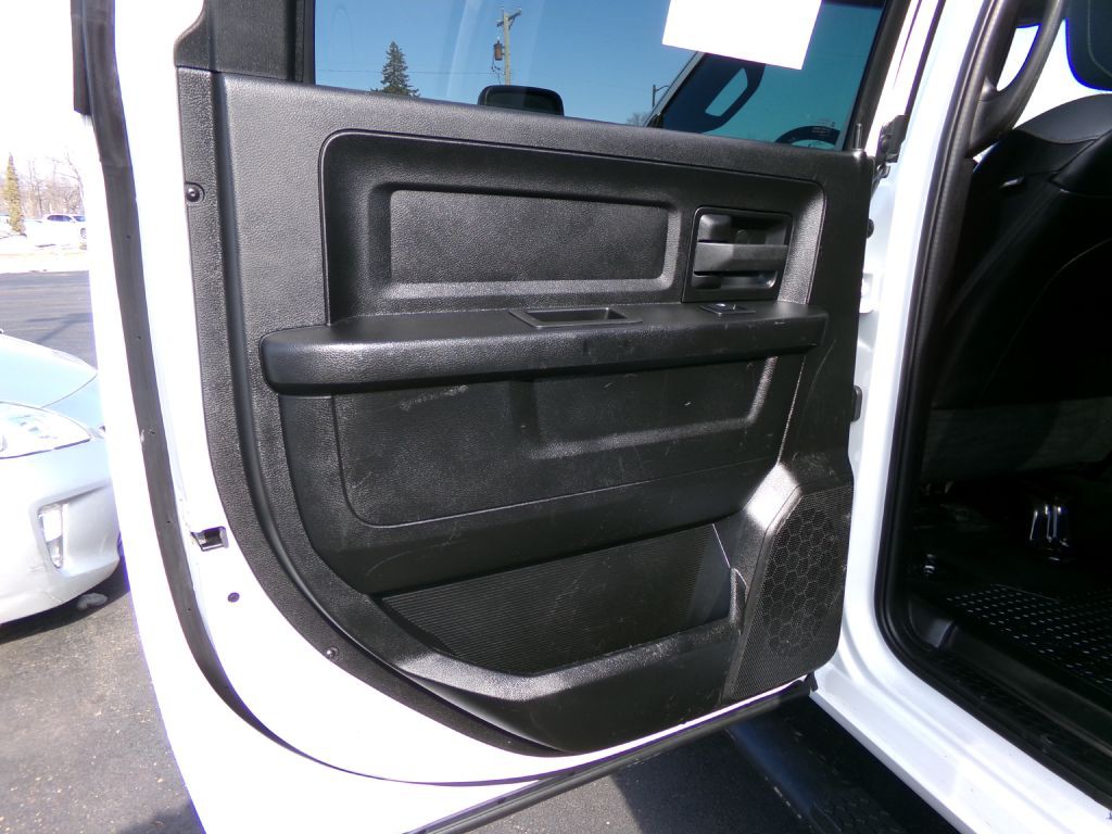 2023 RAM 2500 Image 30