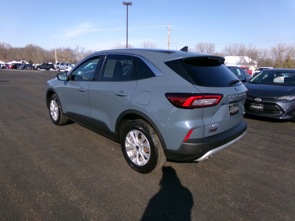 2023 Ford Escape Image 8