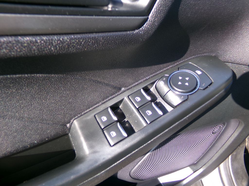 2023 Ford Escape Image 10