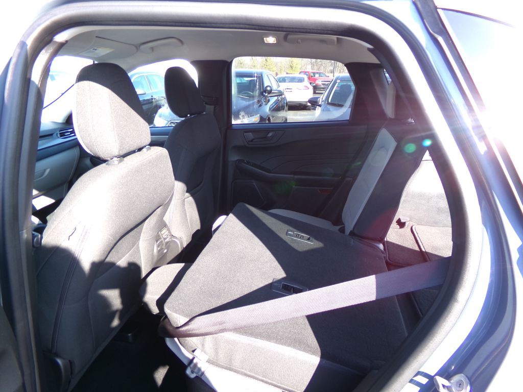 2023 Ford Escape Image 34
