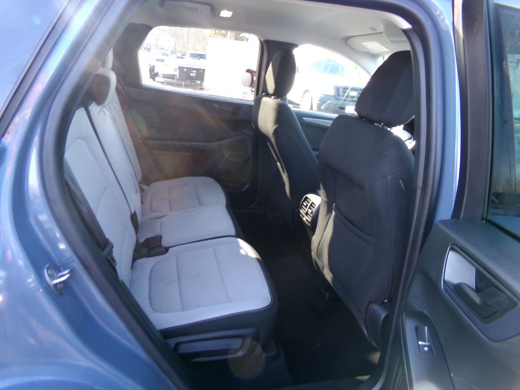 2023 Ford Escape Image 42