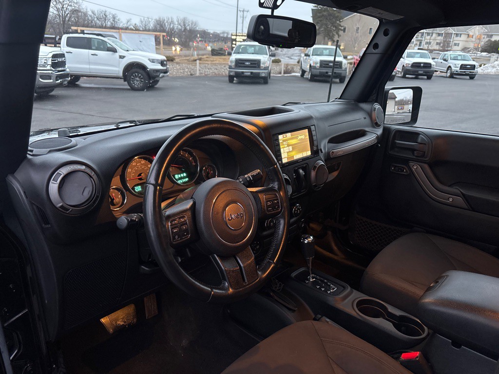 2016 Jeep Wrangler Image 11