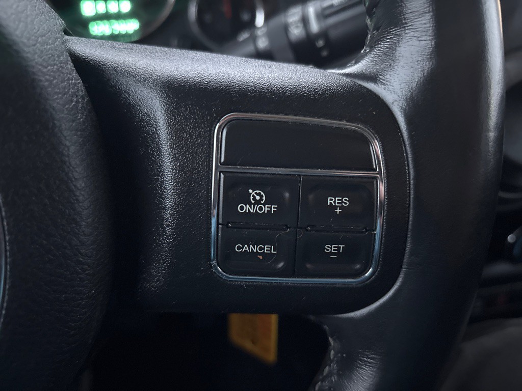 2016 Jeep Wrangler Image 14