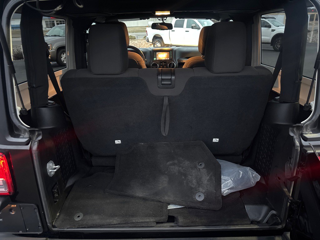 2016 Jeep Wrangler Image 20