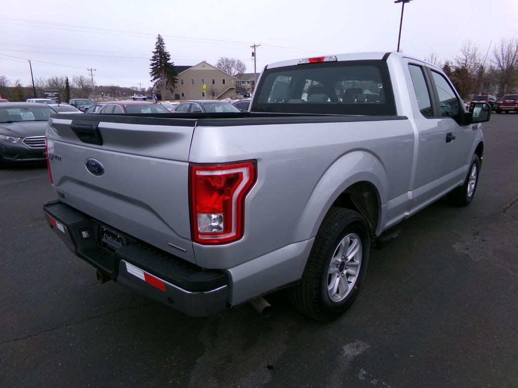 2017 Ford F-150 Image 3