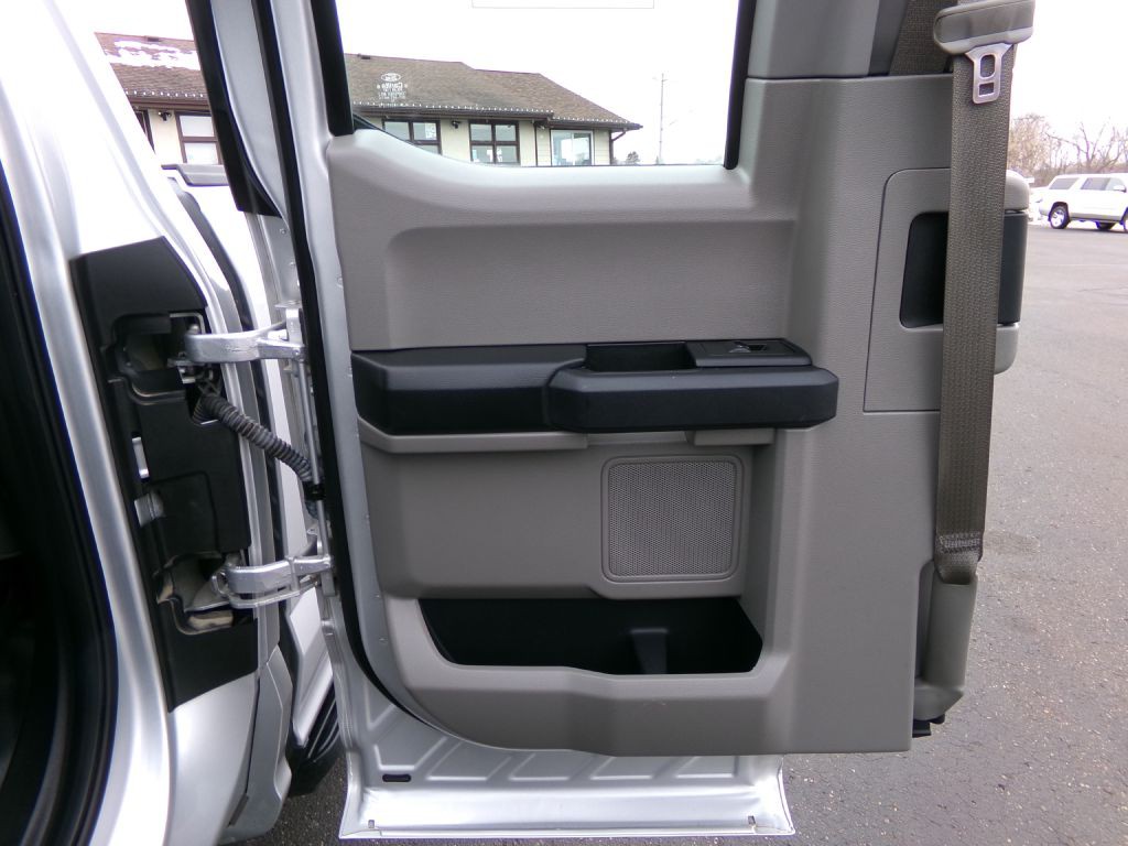 2017 Ford F-150 Image 22