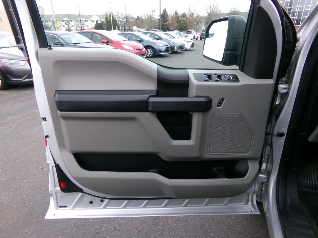 2017 Ford F-150 Image 23